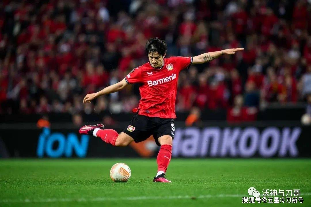 爱游戏官方网站关于冲刺阶段体能课后，门兴格拉德巴赫造点机会备战葡超，球迷炸锅，赛季目标并未改变的信息