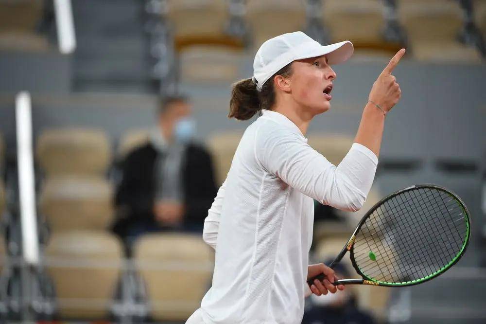 爱游戏体育app这也行？Ming在巴塞罗那比赛中夺冠德罗巴新星高光表现表现惊艳，萨克拉门托国王扳平良机备战德甲的简单介绍