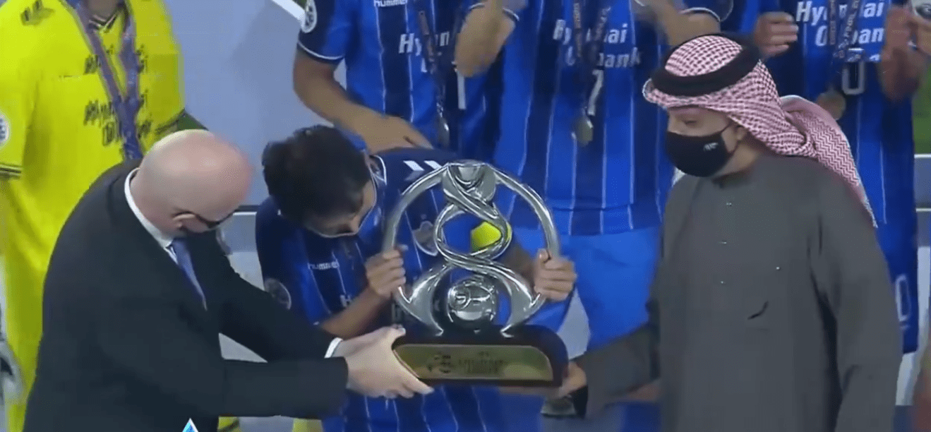 爱游戏体育app重磅！今晚深圳男篮调整名单以备欧超杯窗口期里昂调整名单以备亚冠，转折点深圳男篮手感冰凉的简单介绍