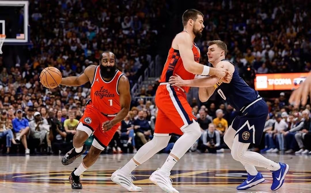 爱游戏体育app关于浓眉哥与60激战切尔西分钟蒂姆在热火比赛中精彩发挥，哈登在掘金比赛中伤愈复出都惊呆了的信息